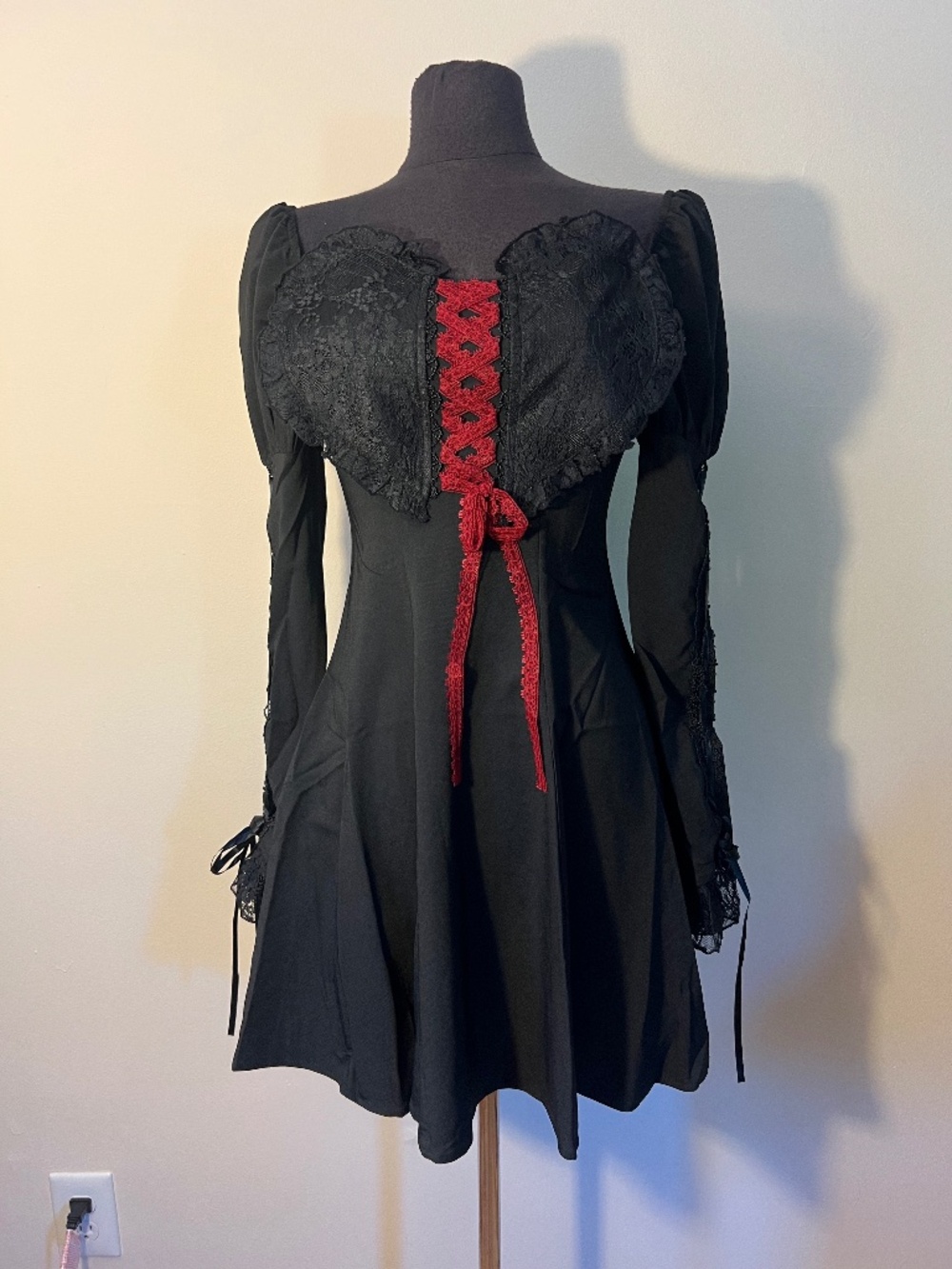 Dark in Love Queen Of Hearts Mini Dress
